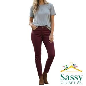 Kut from the Kloth Burgundy Skinny Pants Size 12 EUC